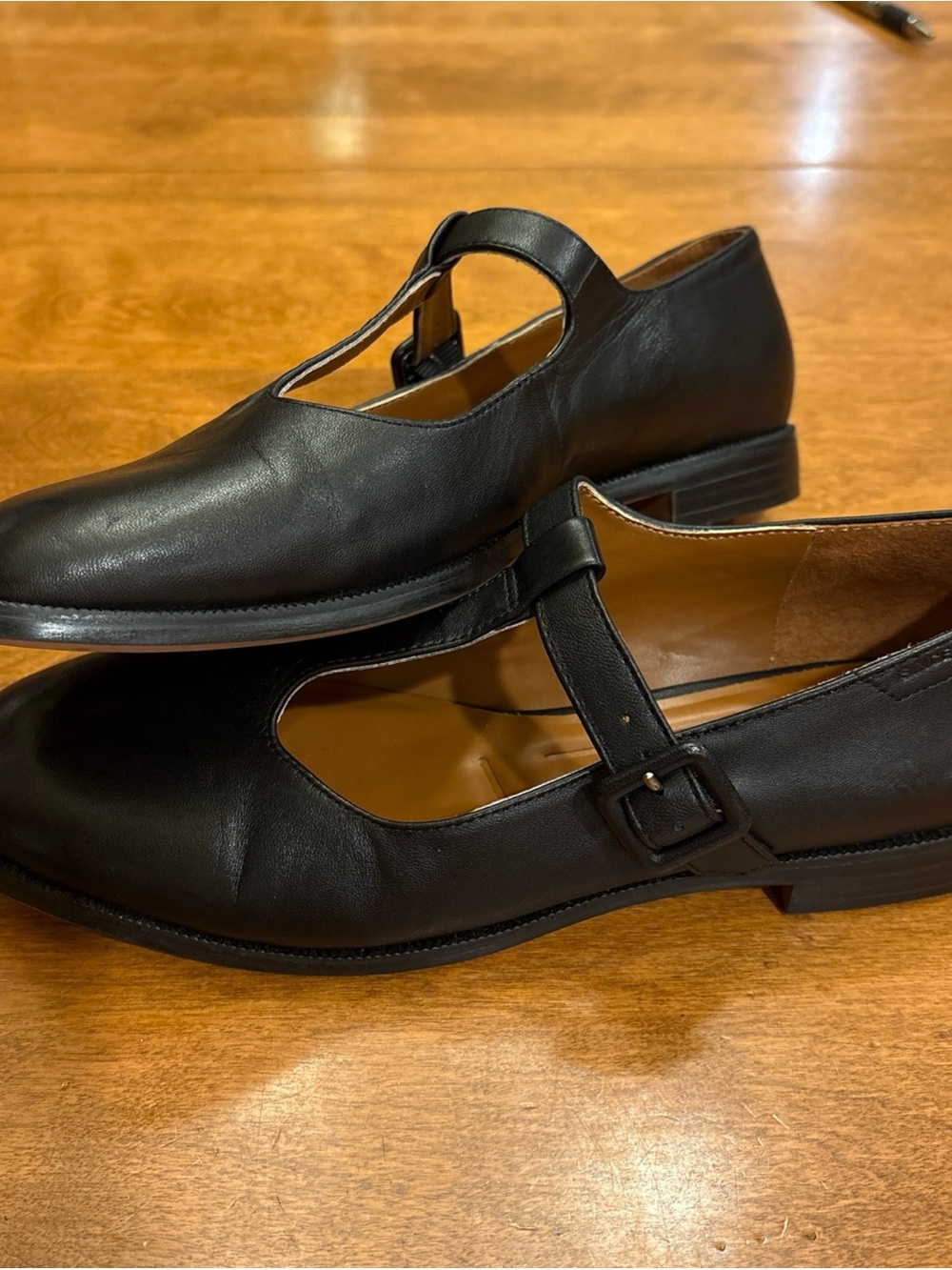 Franco Sarto Women’s Kenley Black Mary Jane T-Strap Leather Flats size 7.5 - Picture 6 of 9